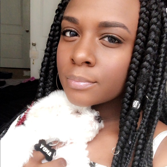 Meet your Posher, Loren - Picture 4 of 7